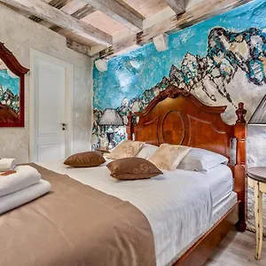 Historic Plaza Varos (adults Only) Split